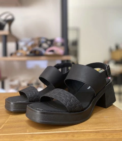 Sandalias Doria Negras - MARIA PE