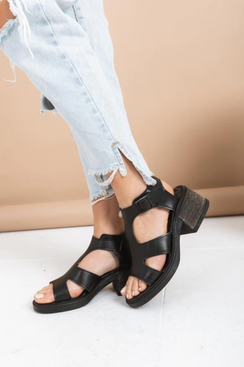 Sandalias Bogota Negras