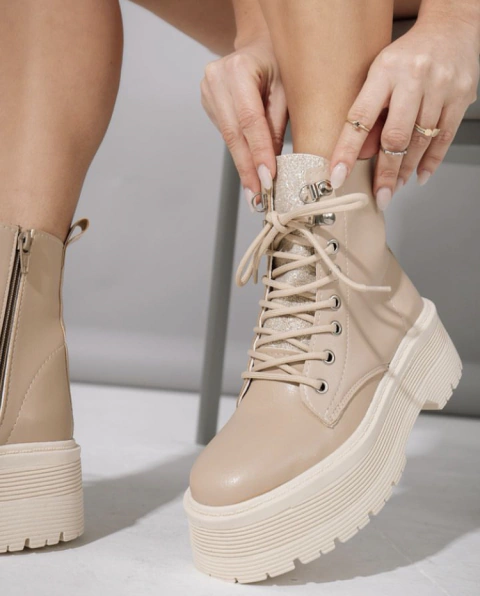 Borcegos Miami Arena