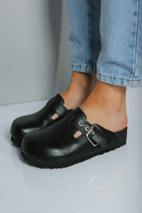 Zuecos Kalvin Negros