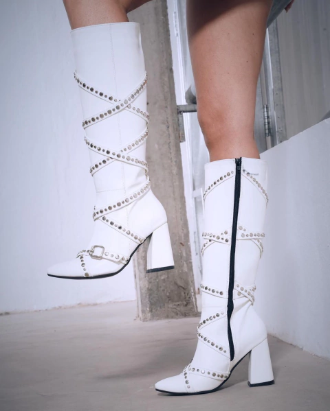 Bucaneras Gina Blancas