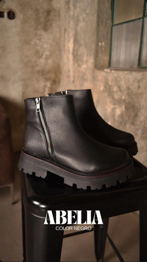 Botas Abelia Base Alta Negras