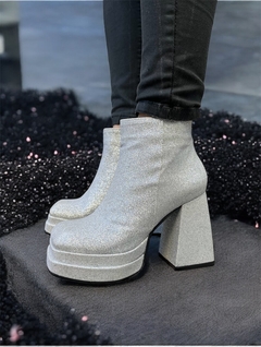 Botas Malaika Glitter Plata - comprar online