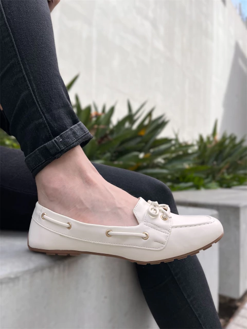 Mocasines Jule Hueso