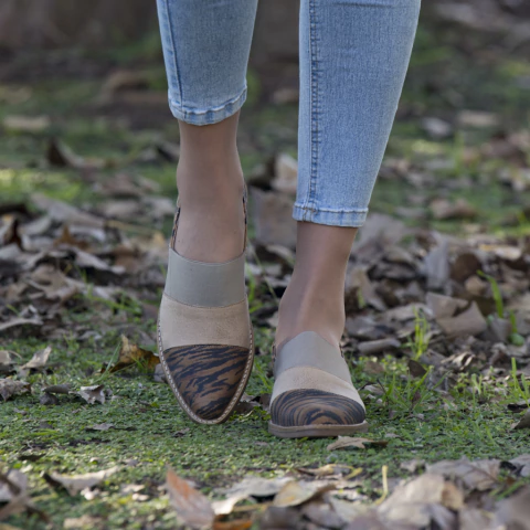 01 CHITA - comprar online