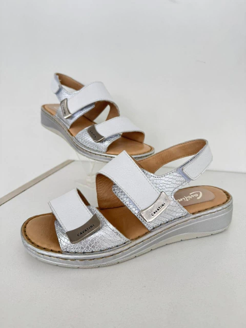 LEONELA PLATA - comprar online