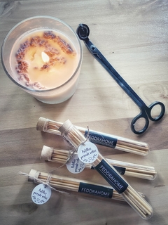 Palillos de madera prende velas