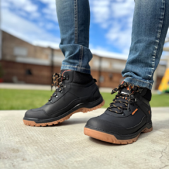 Borcego de Hombre StorK Man 40 al 45 ODAX