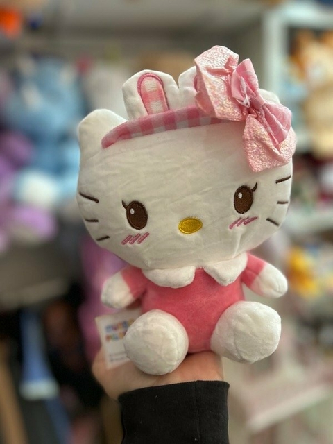 Peluche HELLO KITTY c/Disfraz Conejo Pequeño