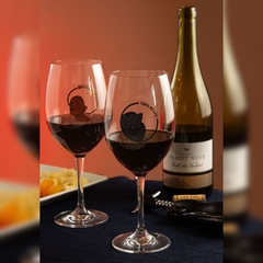 Taça de vinho tinto 100% Negão na internet