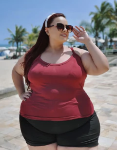 Blusa Alcinha Lisa na internet