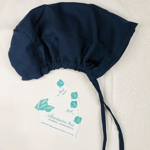 Cofia azul lisa.