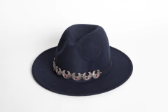 Emeral Ala 7 en internet