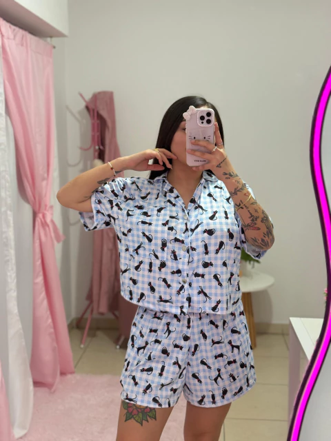 PIJAMA CAMISERO GATITO - comprar online