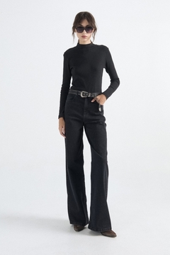 JEAN JENNER BLACK