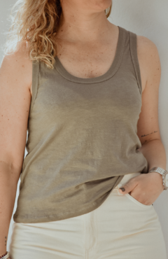 MUSCULOSA MALDIVA - María Castaña