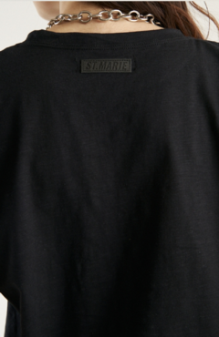 REMERA SHOULDER PLAIN
