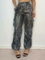 CALÇA CARGO BRILHOSA