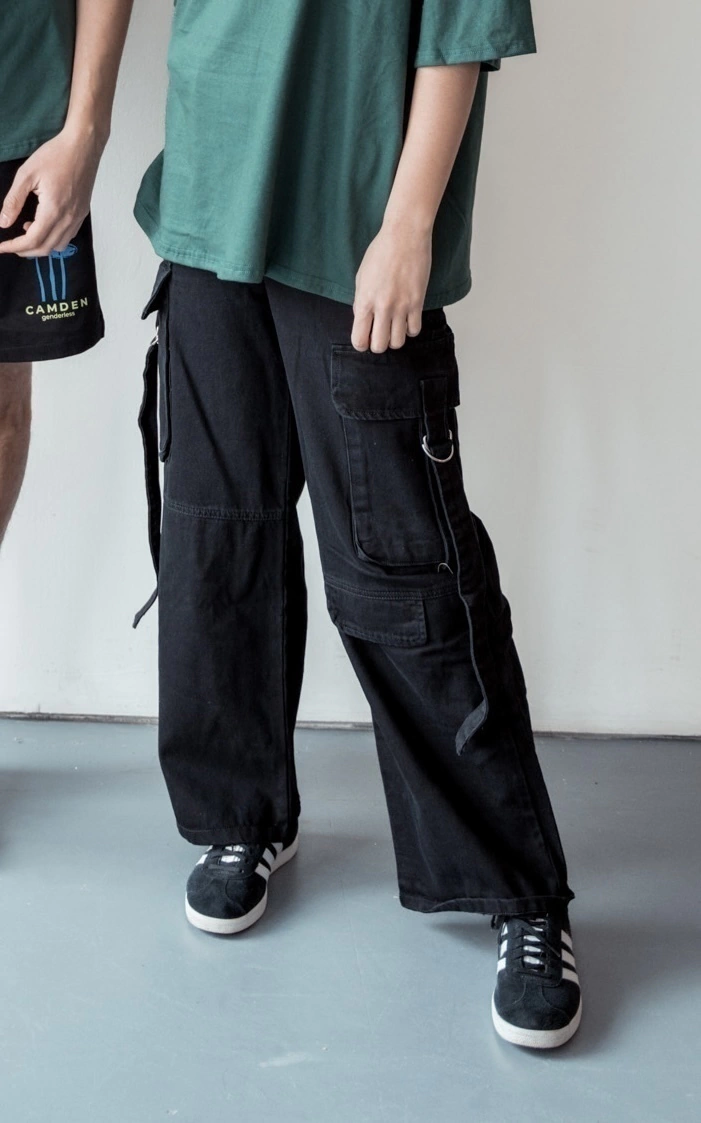 Pantalón Wide Cargo Black