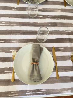 Imagen de MANTEL REDONDO IMPERMEABLE