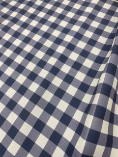 MANTEL REDONDO IMPERMEABLE