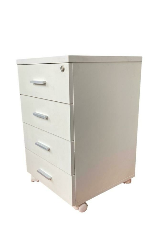 CAJONERA RODANTE CON CUATRO CAJONES y LLAVE EN EL PRIMER CAJON 35x40x60