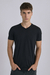 REMERA V NEGRA PREMIUM PIMA PERUANO - comprar online