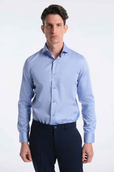 CAMISA CELESTE LISA CUELLO ABIERTO - comprar online