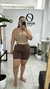 Short liso marron en internet