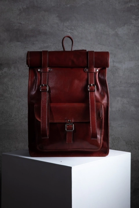 Backpacker Red Club & Niquel