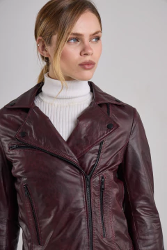 Dina London Board & Pretto - TAURO CUER