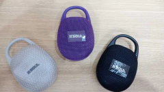 PARLANTE 7W CON GANCHO XS650 - SOUL