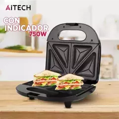 Sandwichera Eléctrica Tostadora Antiadherente Aitech Con Indicador 750w