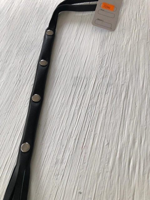  LATIGO NEGRO CON TACHAS