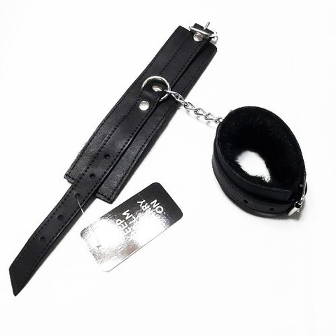 KUBIAK ESPOSA DE CUERO CHICA CON PELUCHE NEGRO Y CADENA - KS35150
