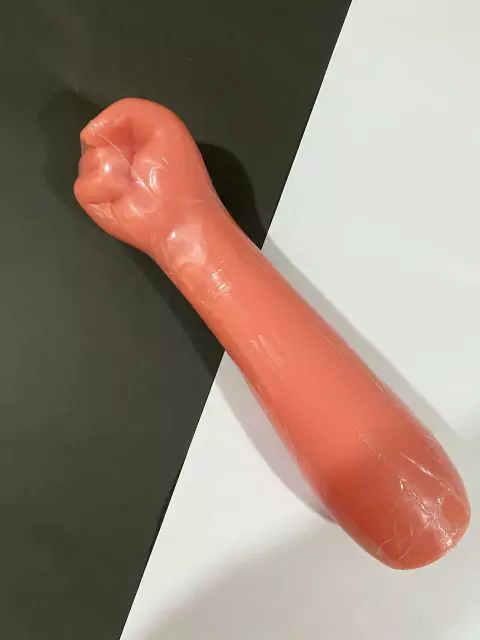 CAIMAN MONSTER FIST L CARNE / 00-174-21