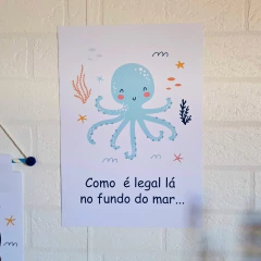 Quadrinhos temáticos no tamanho A4 Un na internet