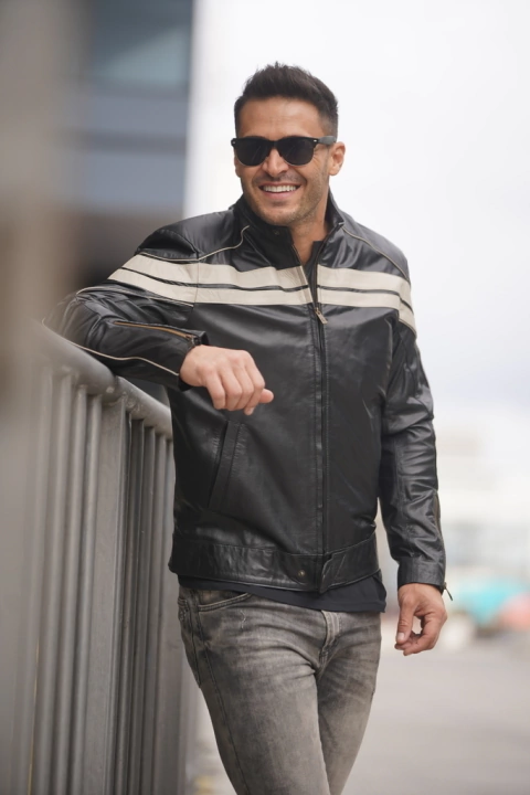 Campera 1085 Black and White