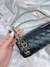 Bolsa Chanel 2.55 Média Correntes Dourada