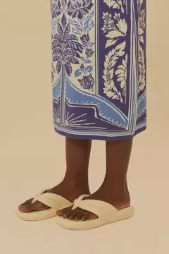 Chinelo Katita Print off - farm apé