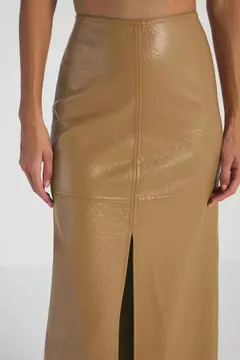 SAIA MIDI COURO TEXTURA CASTANHA - MY PLACE - loja online