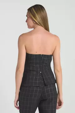 BLUSA TOMARA QUE CAIA XADREZ COM LUREX PRETO/PRATA - MY PLACE na internet
