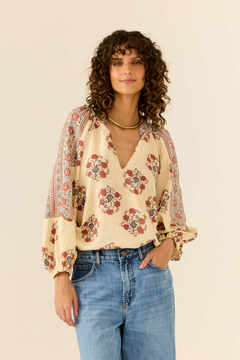 blusa estampa peonia corrido - maria filó - comprar online