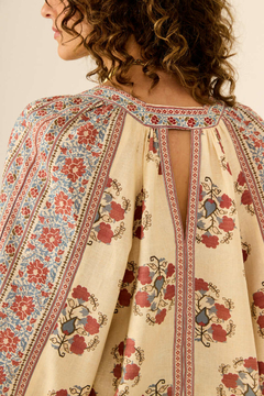 blusa estampa peonia corrido - maria filó na internet