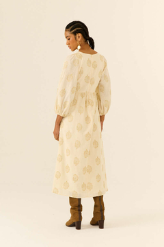 VESTIDO MIDI BORDADO ATALAIA - MARIA FILÓ - ELMÊ