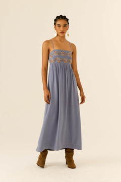 Vestido Midi Bordado Navy - MARIA FILÓ - comprar online