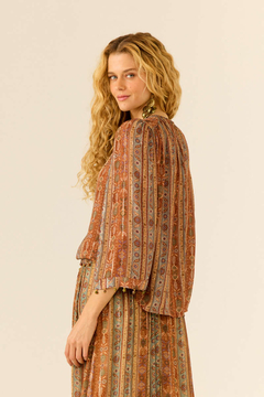 BLUSA OMBREIRA ESTAMPA TAPESTRY - MARIA FILÓ - ELMÊ