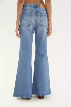 Calça Jeans Flare Alta - farm rio - ELMÊ