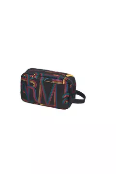 NECESSAIRE AMO LOGOTUCA - FARM ME LEVA na internet
