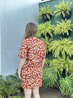 VESTIDO MALHA ESTAMPA ONÇA NAVARRA - ANIMALE JEANS na internet